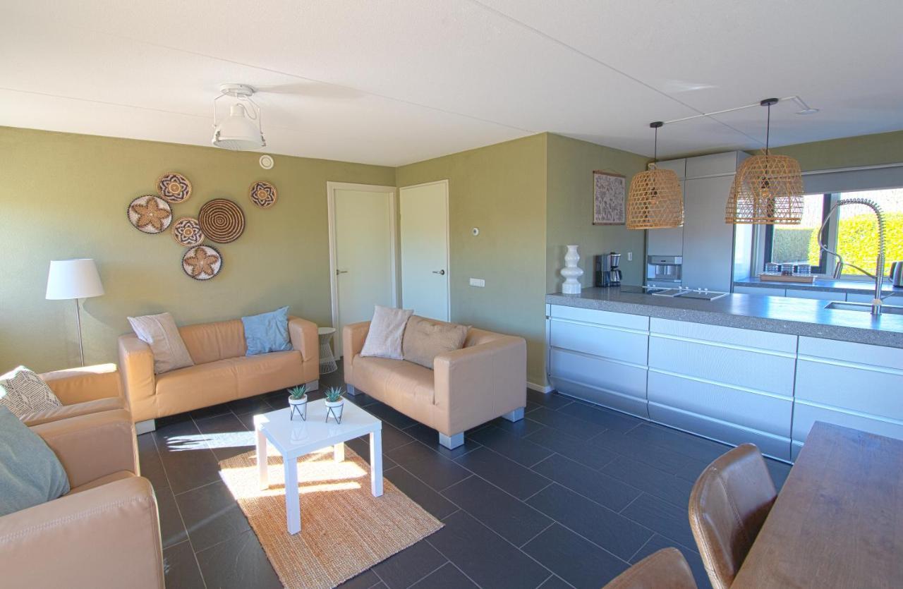 Luxus Familienvilla Mit Jacuzzi & Sauna Tzummarum Eksteriør billede