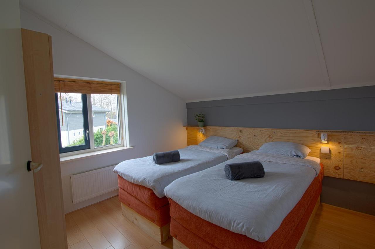 Luxus Familienvilla Mit Jacuzzi & Sauna Tzummarum Eksteriør billede
